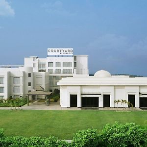 Courtyard By Marriott Gorakhpur Hotel Exterior photo