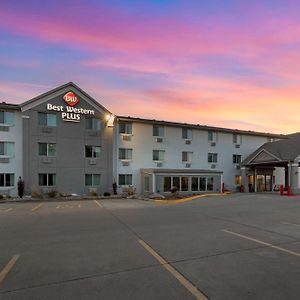 Best Western Plus Altoona Inn Exterior photo