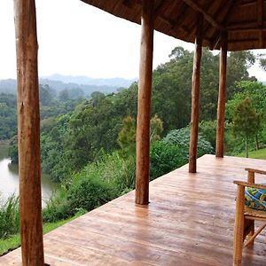 Mwamba Kelele Lodge Fort Portal Exterior photo