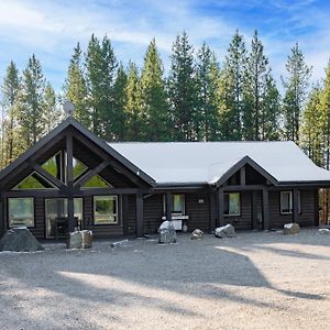 Timber Lodge Valemount Exterior photo