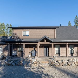 Sunny Peaks Villa Valemount Exterior photo