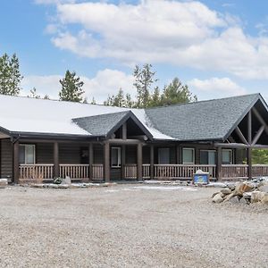 Lazy Moose Villa Valemount Exterior photo