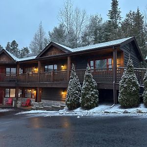 Lake Placid Inn: Residences Exterior photo