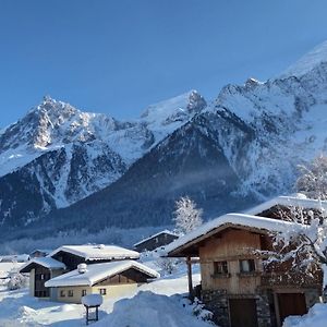 Les Alpages - Newly Renovated - 2Bed - Equipment Storage - Mont-Blanc Views Apartment Les Houches Exterior photo