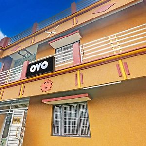 Oyo 81501 Hotel The Fly - Inn Gorakhpur Exterior photo