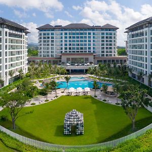 The Mermoon Resort Hainan Tufu Bay, Tapestry By Hilton Lingshui  Exterior photo