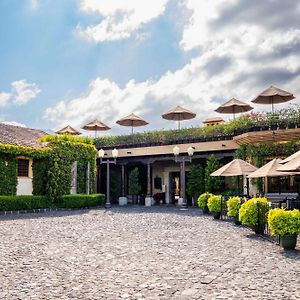 Camino Real Antigua Hotel Exterior photo