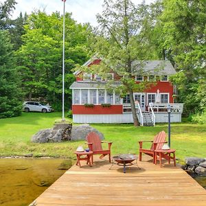 Authentic 1912 Adirondack Lake Camp With Fire Pit Villa Stratford Exterior photo