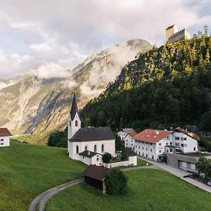 Gasthof Kronburg Hotel Zams Exterior photo