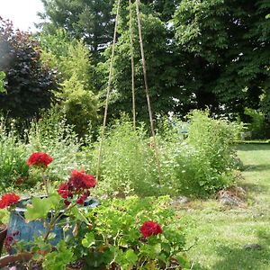 Rendez-Vous Au Jardin Villa Notre-Dame-de-l'Osier Exterior photo