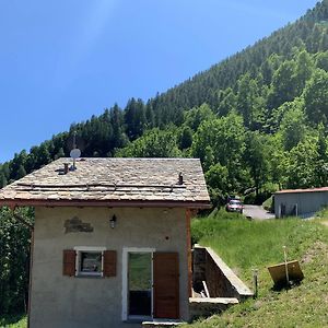 Agriturismo Mondolegro - Chiesa In Valmalenco Apartment Torre di Santa Maria Exterior photo