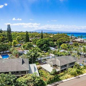 Gardens At West Maui Aparthotel Lahaina Exterior photo