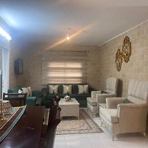 Ibbin Hospitality House 2 Apartment Ajloun Exterior photo