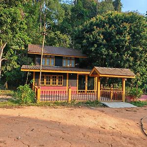 House In The Forest Doisaket Hotel Ban Thung Ma Nieo Exterior photo