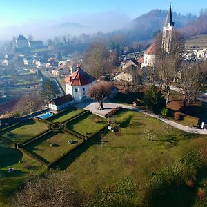 Medieval Castle In Kamnik City Center - Trutzturn Villa Exterior photo