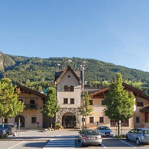 Alpenrast Tyrol Hotel Mils bei Imst Exterior photo