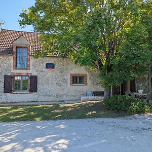 Maison De Campagne Renovee A 1H De Paris, Avec Jardin Clos, 4 Chambres Et Equipements Familiaux - Fr-1-590-164 Treilles-en-Gatinais Exterior photo