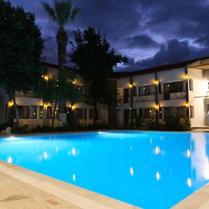 Artemis Yoeruek Otel Old Town Pamukkale Exterior photo