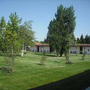 Masseria Protomastro Hotel Gravina in Puglia Exterior photo