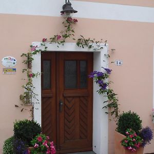 Haus Am Markt Apartment Konigstein in der Oberpfalz Exterior photo