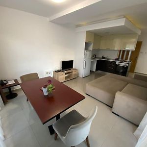 Cozy Flat At Famagusta Center Apartment Exterior photo