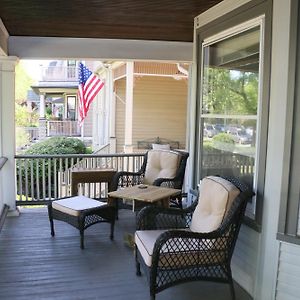 Historic Home With Outdoor Hot Tub Near Downtown In Public Transportation Hub Chicago Exterior photo