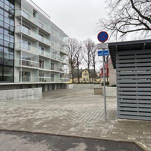 Uus Korter Paernu Rannarajoonis Apartment Exterior photo