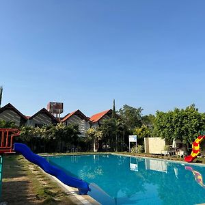 7 Heaven Villas & Resorts Chikmagalur Exterior photo