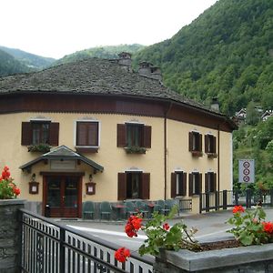 Ristorante Residence Giardini Piode Exterior photo