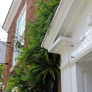 Stay On The High Street Tarporley Exterior photo