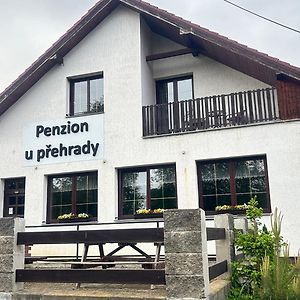 Penzion U Prehrady Hotel Stechovice  Exterior photo