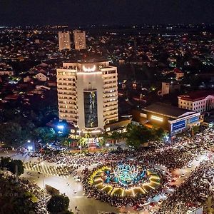 Muong Thanh Grand Phuong Dong Hotel Vinh Exterior photo