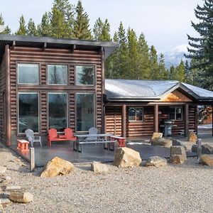 Aspen Villa Valemount Exterior photo