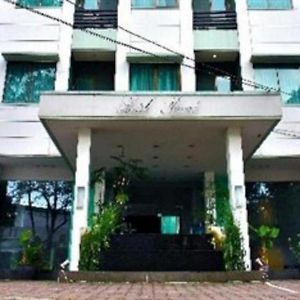 Hotel Naval Bandung Exterior photo