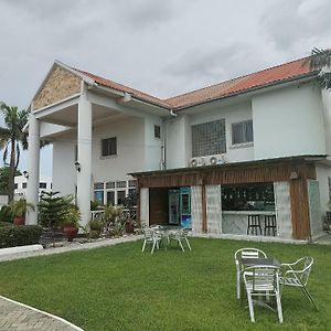 Hamburg Home Lodge Tema Exterior photo