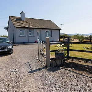 Lovely 2 Bed Cottage In Cromane Killorglin Exterior photo