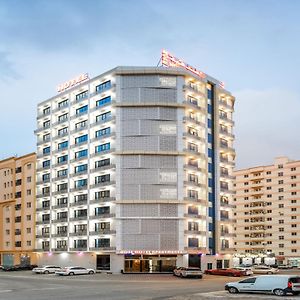 Oyo Townhouse 156 Rose Hotel Apartments Muscat Exterior photo