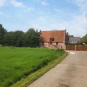 Little Barn At Bradwell Hall Villa Great Yarmouth Exterior photo