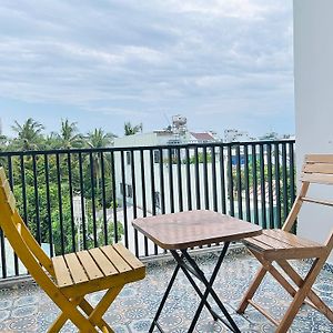 Quiet Room 2 With Large Balcony Near My Khe Beach Đà Nẵng Exterior photo