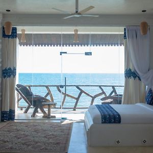 Royal Cliff Zanzibar Hotel Exterior photo