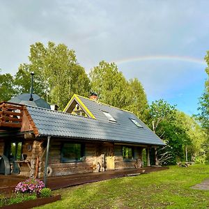 Lepikumaee Holiday Home With Sauna And Hot Tub For Up To 16 Persons Reina Exterior photo