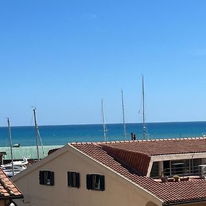 Casina Di Rosy Apartment Castiglione della Pescaia Exterior photo