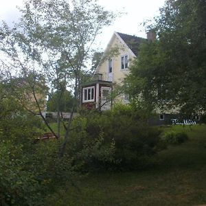 Ferienhaus Mit Sauna Und Kaminofen Sowie Terrasse Hogsby Exterior photo