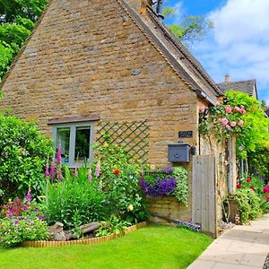 Graziers Cottage - Character Cotswold Cottage With Inglenook, Parking And Pub Nearby Cheltenham Exterior photo