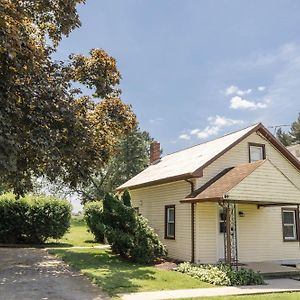 The Haven Home Tiny Hideaway Bird-in-Hand Exterior photo