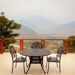 Zhingkham Resort Punakha Exterior photo