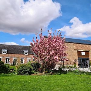 Il Etait Une Ferme Bed & Breakfast Aulnoye-Aymeries Exterior photo