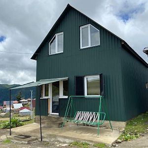 Cotria'S Cottage At Gomismta Exterior photo