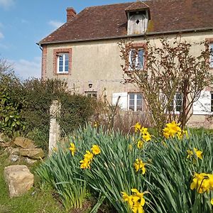 Sainte-Suzanne Gite De La Ferme Calme Et Tranquille Villa Les Baux-de-Breteuil Exterior photo