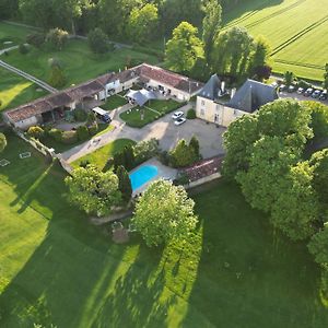 Chateau De La Vallade Hotel Saint-Porchaire Exterior photo